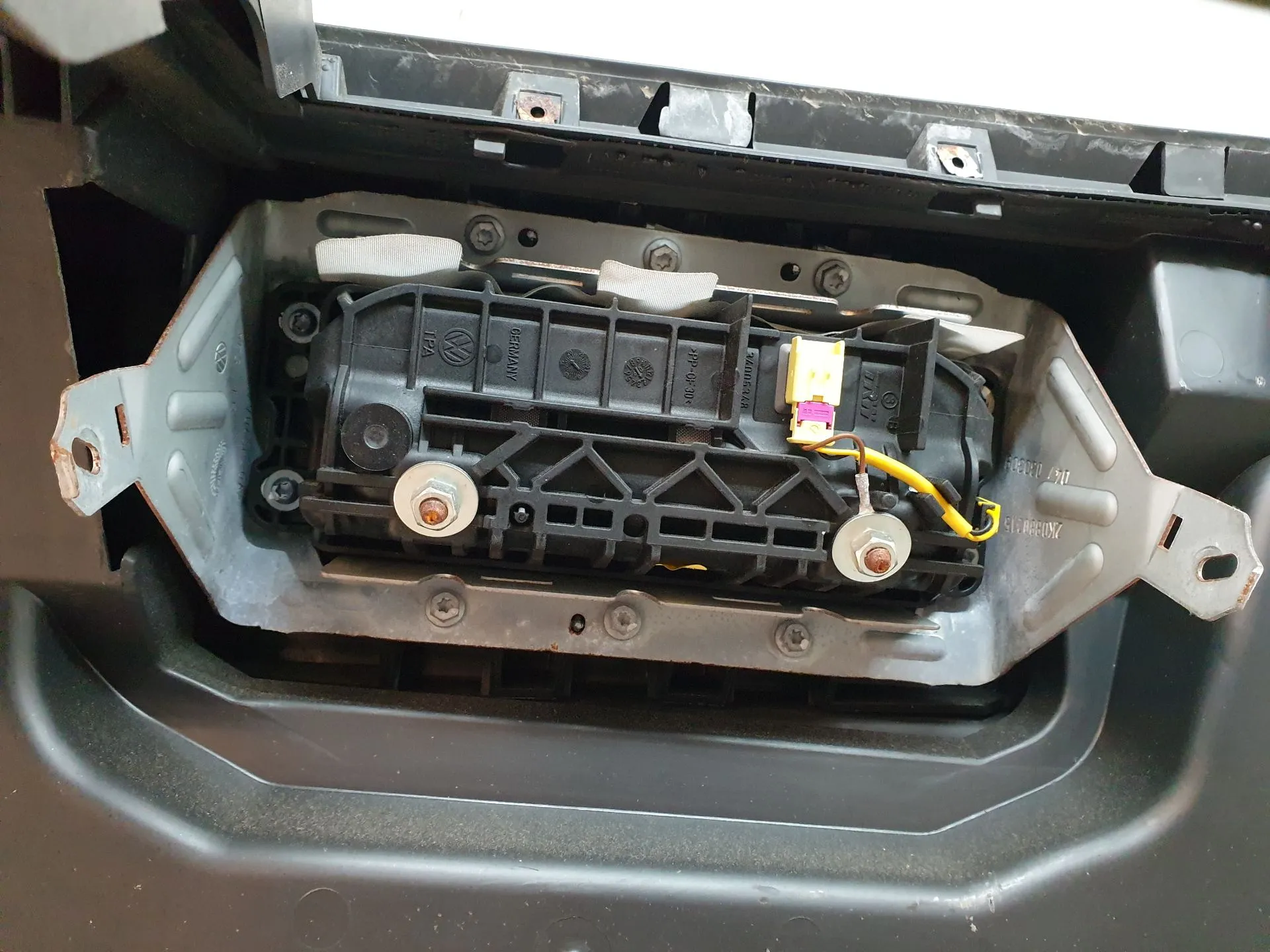 Airbag passageiro VOLKSWAGEN Caddy III Kombi (2KB, 2KJ, 2CB, 2CJ)