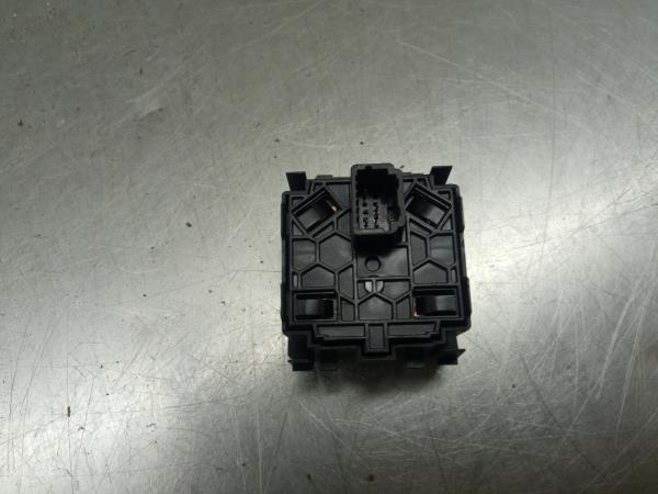 Commande / interrupteur multifonctions DACIA Duster (HM_) Imagem-1