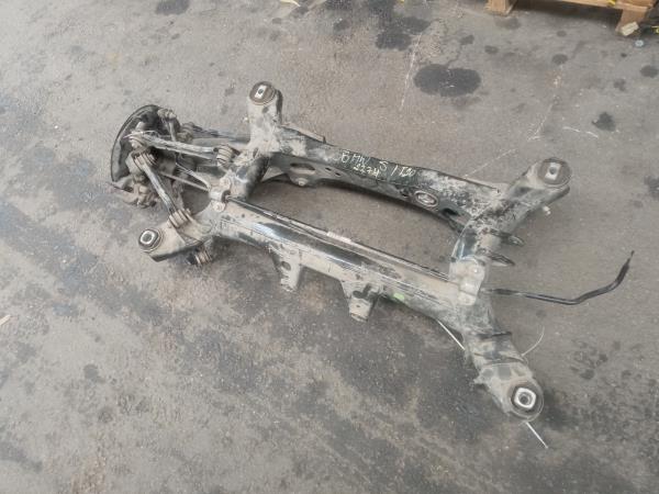 Rear subframe BMW 1 (F20) Imagem-1