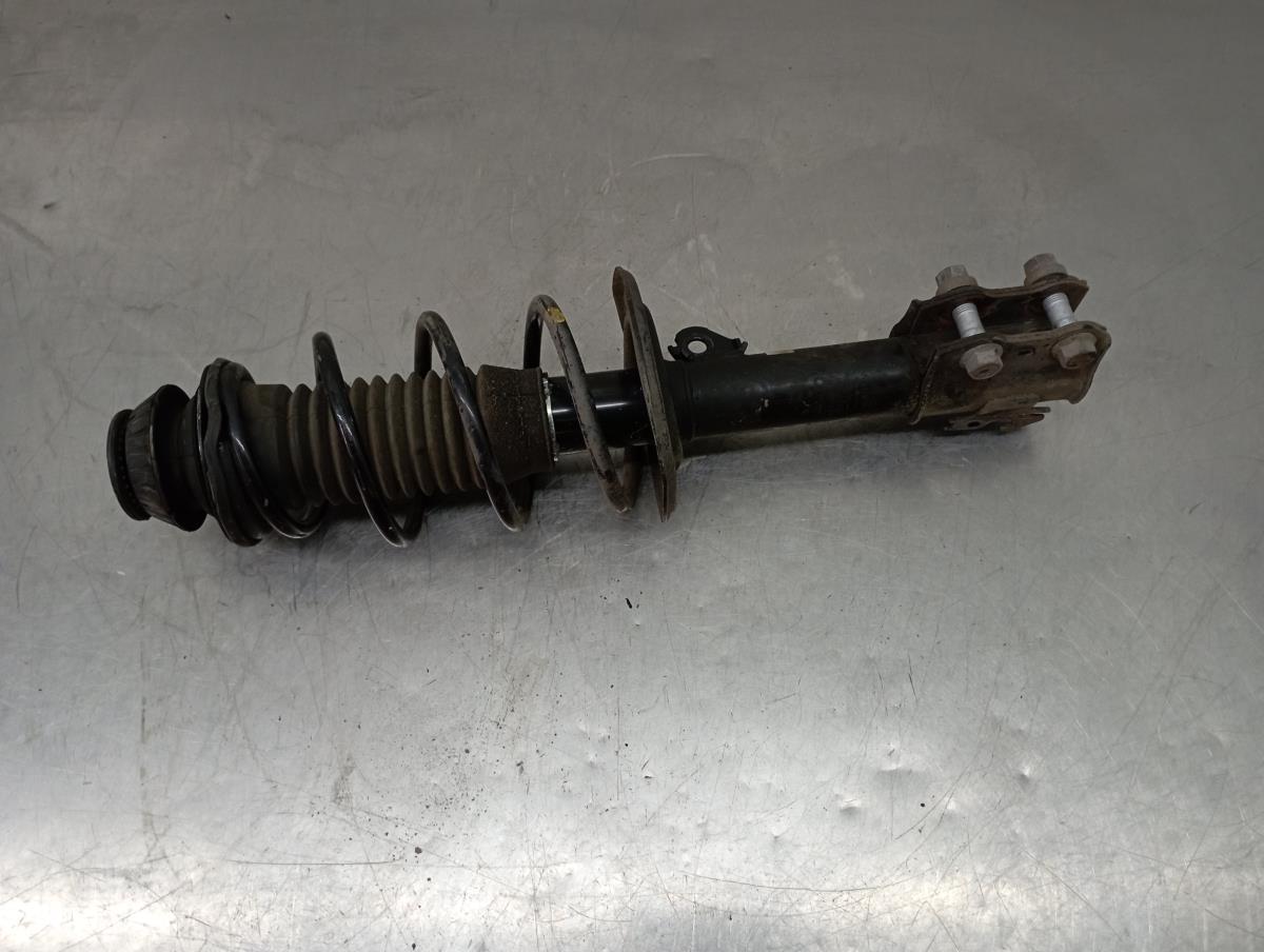 Amortiguador Delantero Derecho TOYOTA Yaris (_P13_)