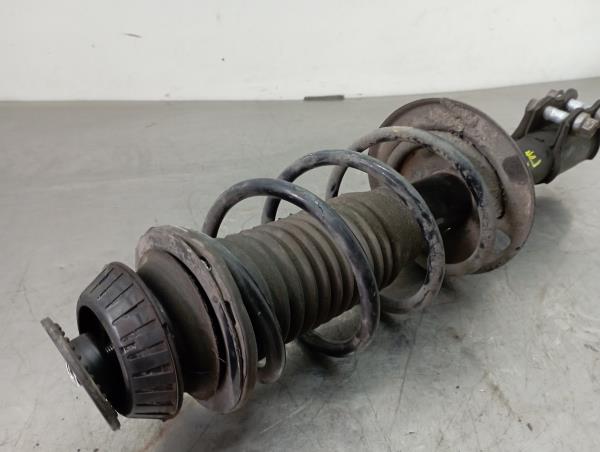 Ammortizzatore Anteriore Sinistro TOYOTA Yaris (_P13_)