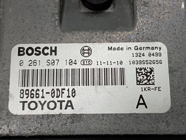 Centralina motor / ECU TOYOTA Yaris (_P13_) Imagem-3