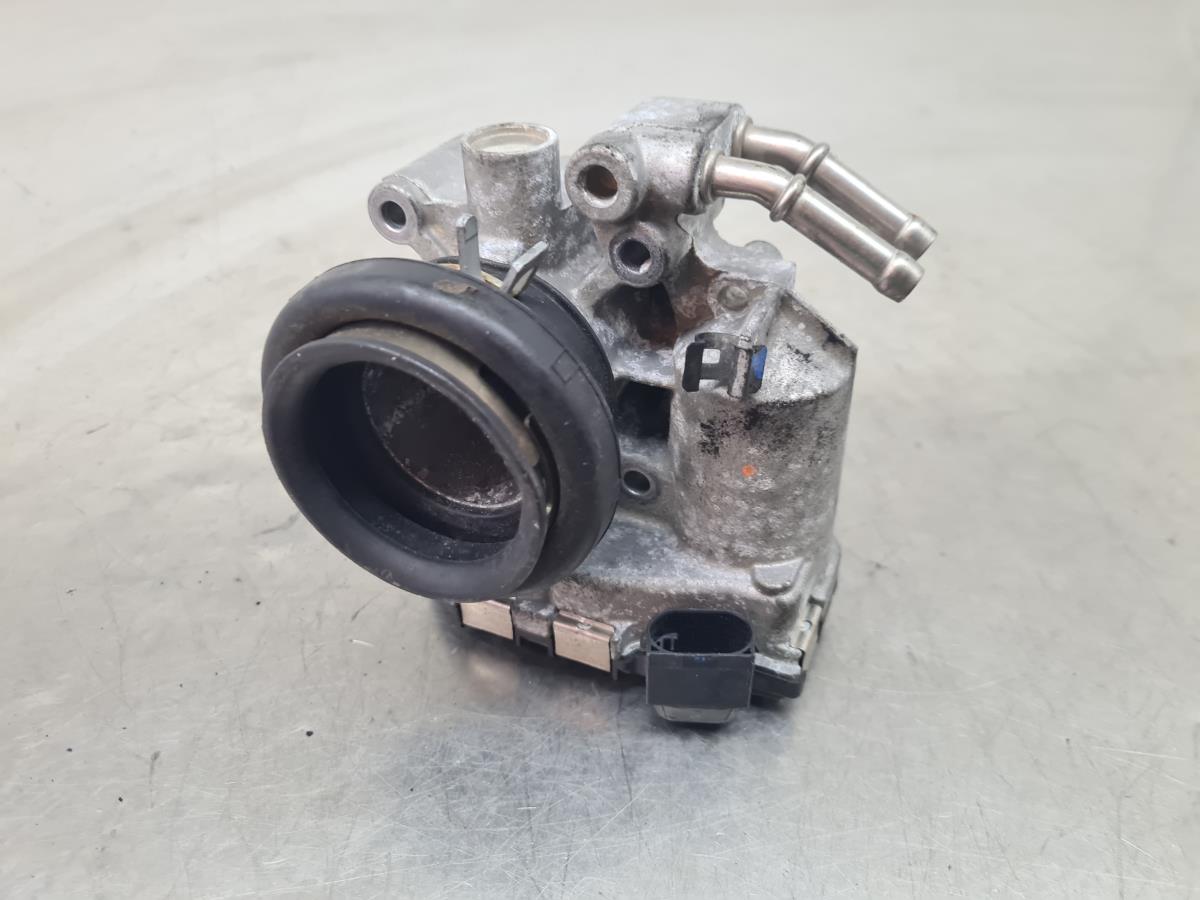 Throttle body TOYOTA Yaris (_P13_) Imagem-1