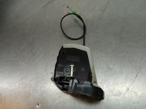 Cerradura / cierre puerta trasera izquierda TOYOTA Yaris (_P13_)