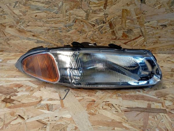 Phare avant Droit ROVER 200 Hatch (RF)