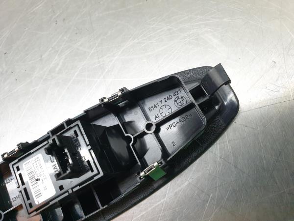 Mando / interruptor elevalunas delantero derecho BMW 1 (F20) Imagem-3