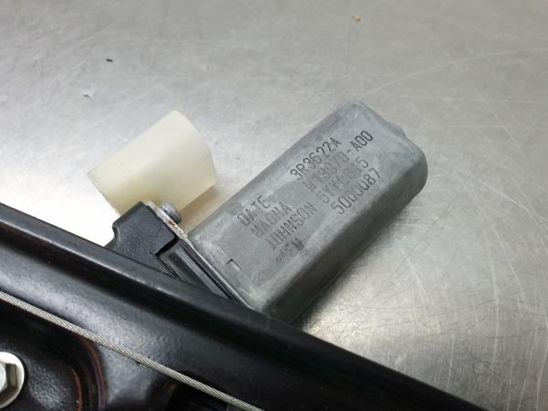 Elevalunas trasero derecho BMW 1 (F20) Imagem-2