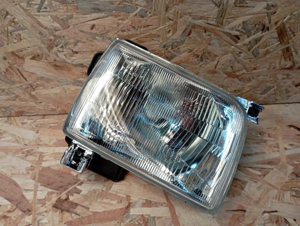 Phare avant Droit NISSAN Pick Up III (D22)