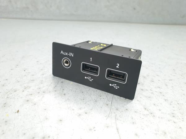 Porta Ingresso USB / AUX / iPod RENAULT Captur II