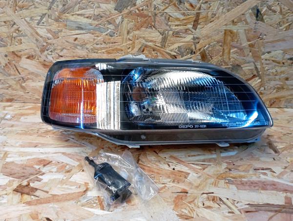 Óptica / faro Derecho HONDA Civic VI Sedan (EJ_, EK_)