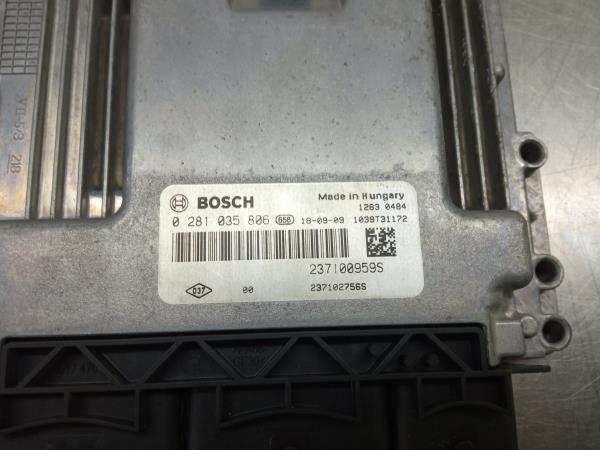 Centralina motor / ECU RENAULT Captur (J5_) Imagem-2