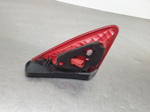 Fanale Destro Baule PEUGEOT 3008 I (0U_) Imagem-2