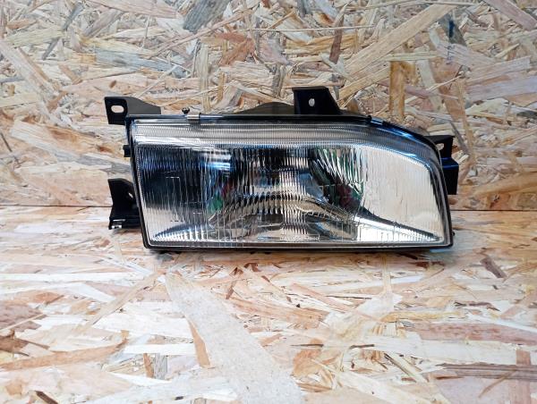Phare avant Droit HYUNDAI Pony / Excel III Sedan (X2)