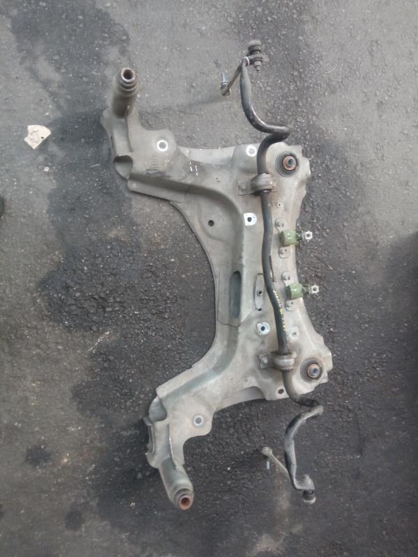 Front subframe RENAULT Scénic III (JZ0/1_)