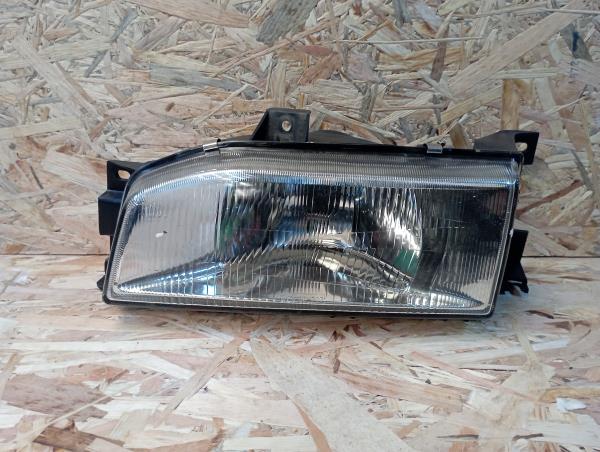 Phare avant gauche HYUNDAI Pony / Excel III Sedan (X2)