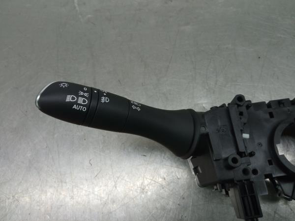 Conjunto / manetes de luzes e limpa vidros RENAULT Megane IV (B9A/M_) Imagem-1