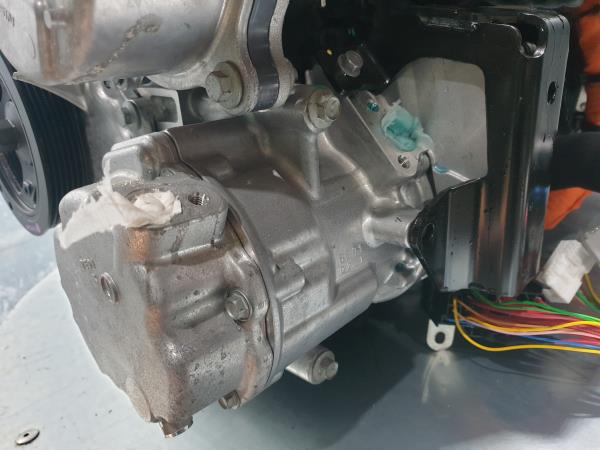 Compressor AC RENAULT Arkana I