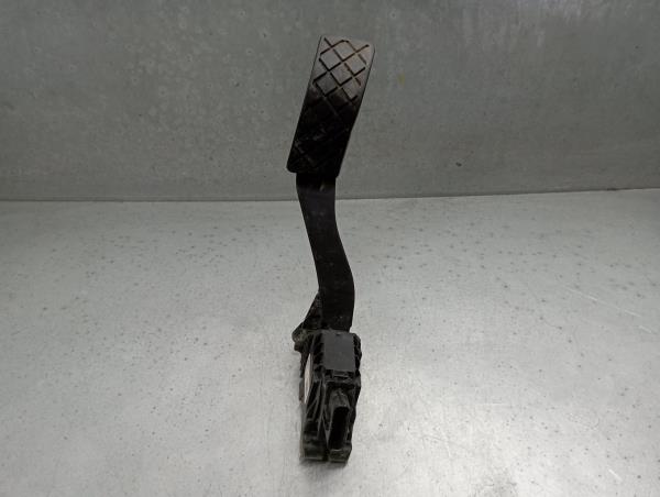 Pédale d'accélérateur SKODA Karoq (NU7)
