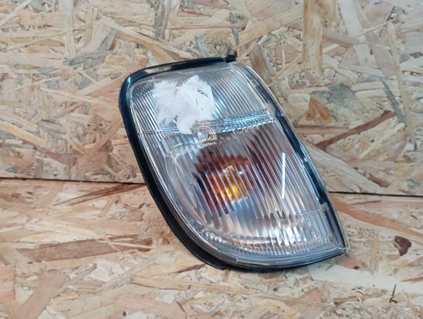 Right front Turn Signal NISSAN Pick Up III (D22)