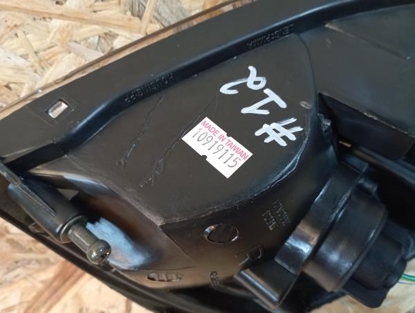 Right front Turn Signal NISSAN Pick Up III (D22) Imagem-3