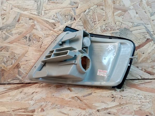 Right front Turn Signal NISSAN Primera Sedan (P11) Imagem-1