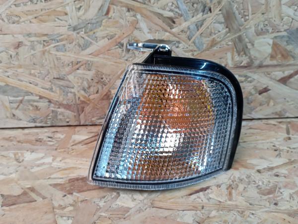 Freccia anteriore sinistra NISSAN Primera Sedan (P10)
