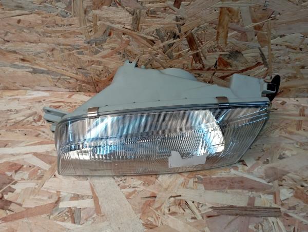 Left Headlight MITSUBISHI Lancer VI Sedan (CJ_, CP_) Imagem-1