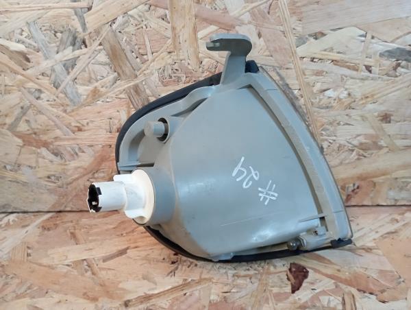 Freccia anteriore sinistra NISSAN Serena (C23) Imagem-1