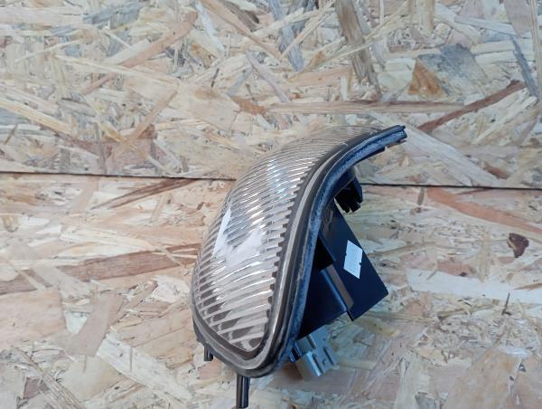 Freccia anteriore sinistra MITSUBISHI L 400 Combi (PD_W, PC_W, PA_V, PB_V, PA_W) Imagem-1