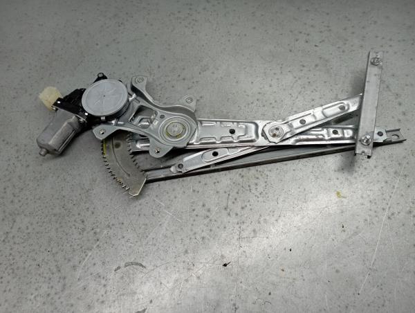 Elevador vidros trás esquerdo NISSAN X-Trail (T32) Imagem-1