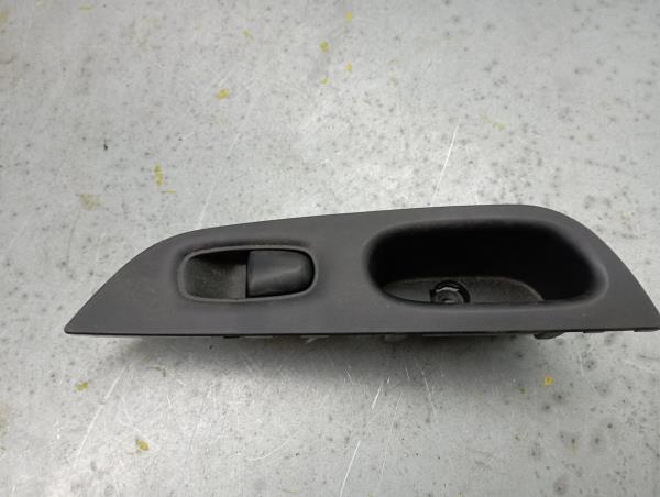 Left Rear window control NISSAN X-Trail (T32)