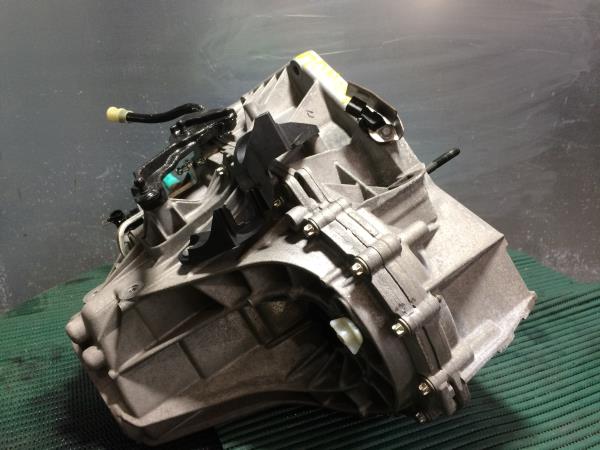Manual gearbox RENAULT Megane IV (B9A/M_) Imagem-2