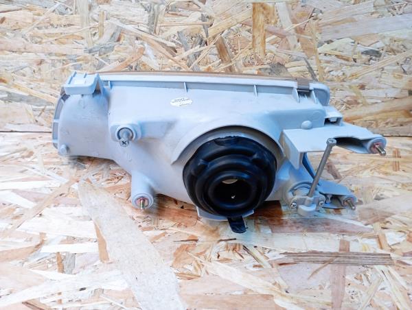 Ótica / farol direita SUZUKI Swift II (EA, MA) Imagem-3