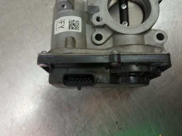 Boîtiers papillon RENAULT Clio IV (BH_) Imagem-1