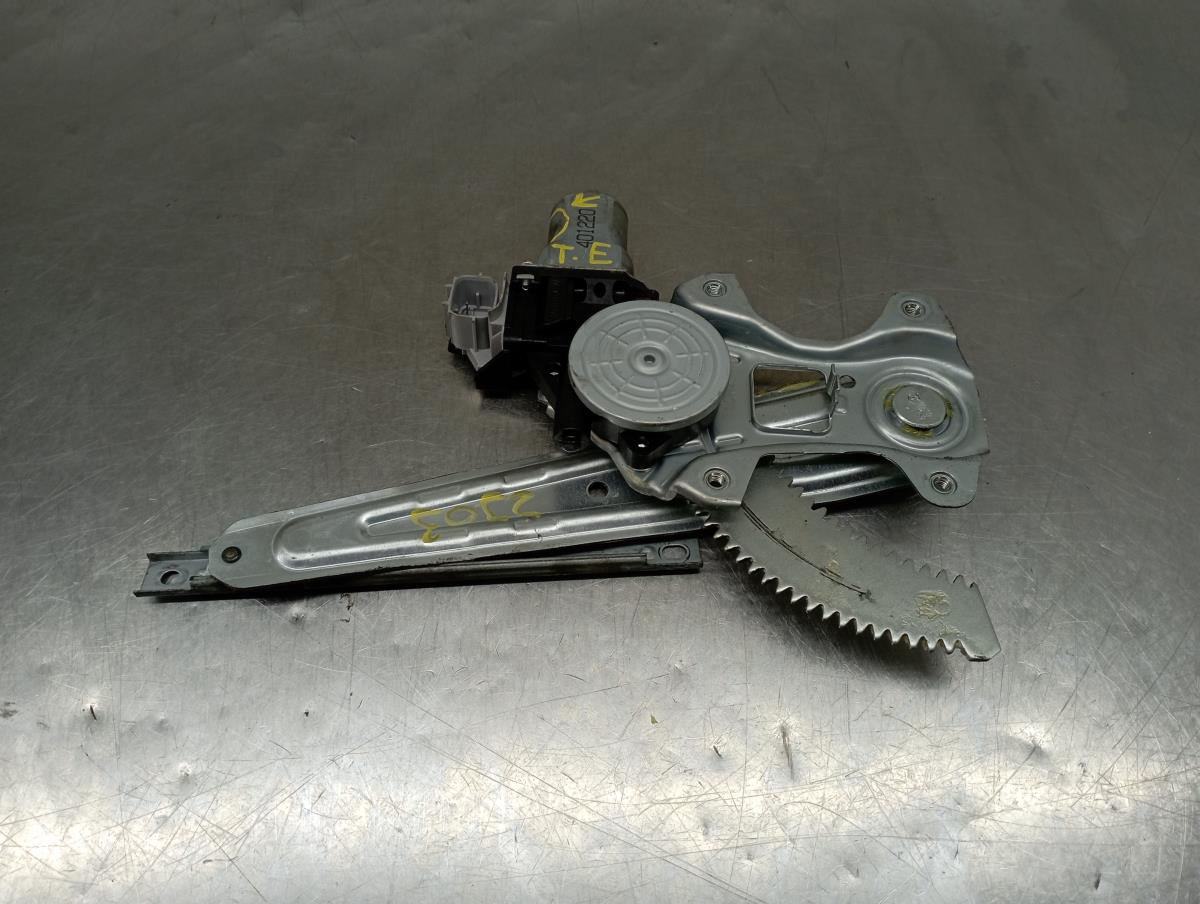 Elevador vidros trás esquerdo NISSAN Juke (F15) Imagem-1