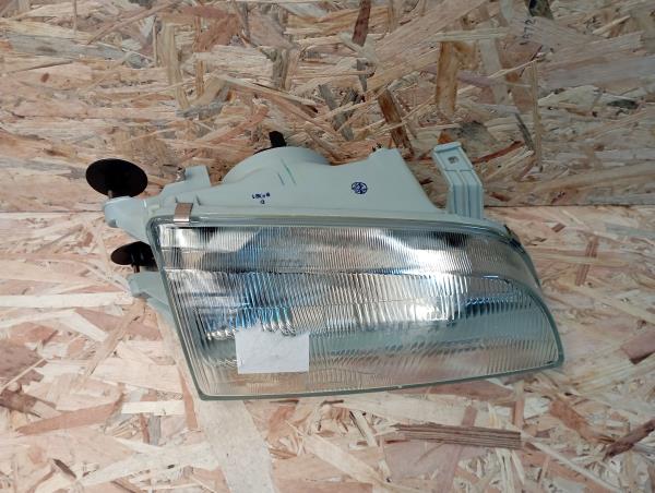 Ótica / farol direita SUZUKI Swift II (EA, MA) Imagem-1