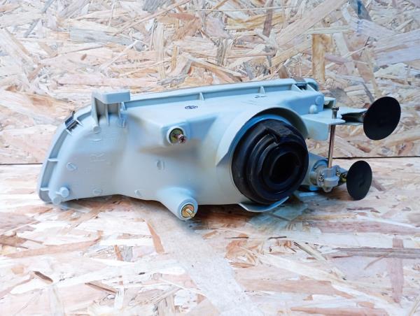 Ótica / farol direita SUZUKI Swift II (EA, MA) Imagem-3