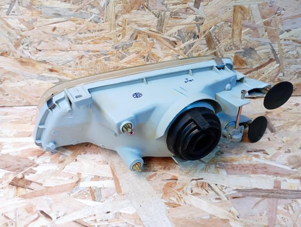 Ótica / farol direita SUZUKI Swift II (EA, MA) Imagem-2