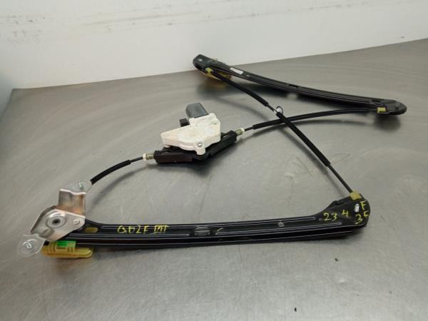 Elevalunas delantero izquierdo VOLKSWAGEN Golf VII (5G1, BQ1, BE1, BE2)