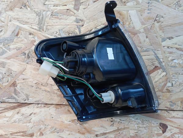 Pisca frente esquerdo TOYOTA Hilux VI Pick Up (_N14_, _N15_, _N16_, _N17_) Imagem-1