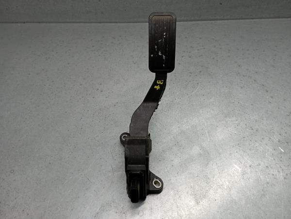 Pédale d'accélérateur TOYOTA Yaris (_P9_)