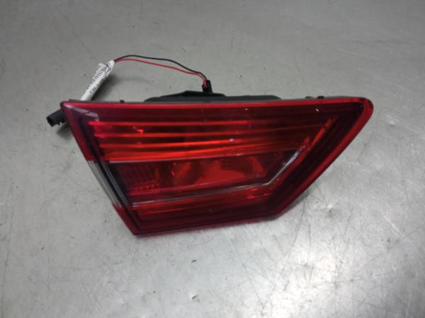 Feu de coffre Gauche RENAULT Clio IV (BH_)