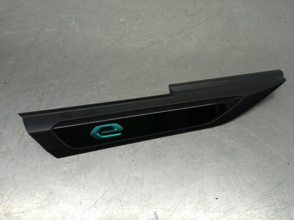 Modanatura paraurti anteriore destro PEUGEOT 2008 II (U_)