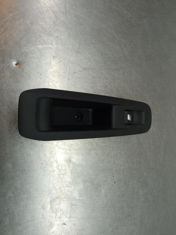 Commande / interrupteur lève-vitre Arrière gauche PEUGEOT 308 II
