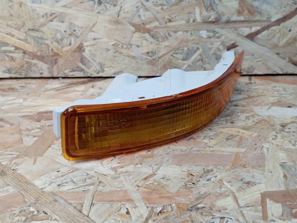 Freccia anteriore sinistra TOYOTA Corolla Liftback (_E10_)