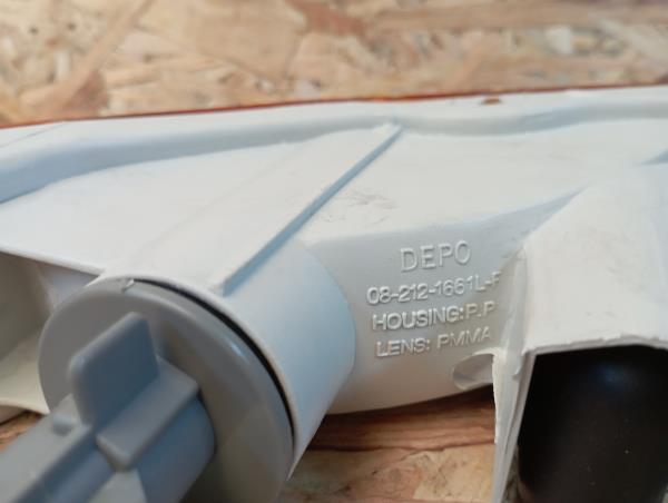 Freccia anteriore sinistra TOYOTA Corolla Liftback (_E10_) Imagem-5