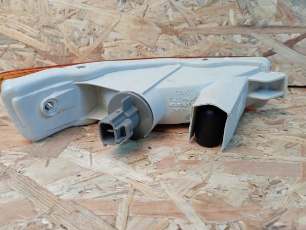 Freccia anteriore sinistra TOYOTA Corolla Liftback (_E10_) Imagem-4