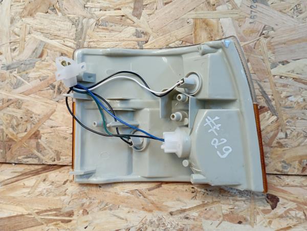 Freccia anteriore sinistra TOYOTA HiAce III Wagon (_H1_) Imagem-1