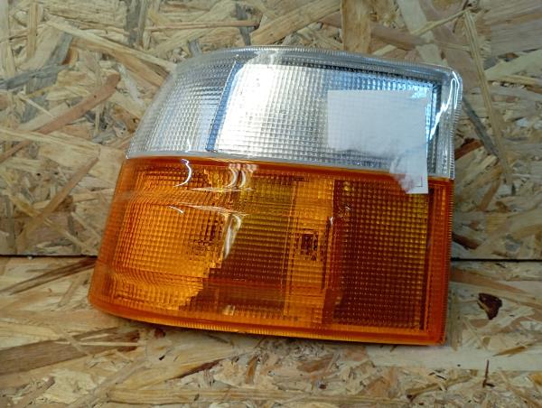 Freccia anteriore sinistra TOYOTA HiAce III Wagon (_H1_)