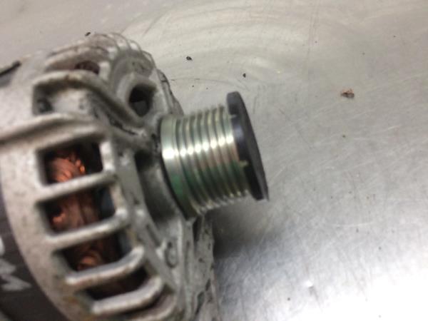 Alternador RENAULT Megane IV (B9A/M_) Imagem-1